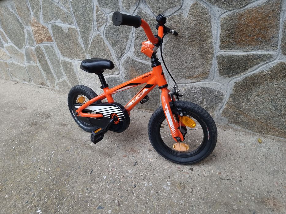 Детско колело specialized hotrock 12