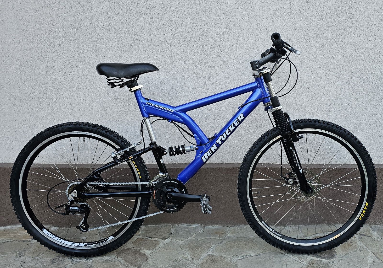 Bicicleta BenTucker Aluminiu