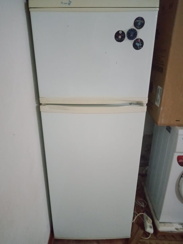 Холодильник В отличном состоянии