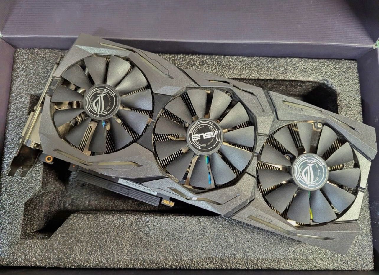ASUS ROG Strix GeForce GTX 1060 6GB OC GDDR5