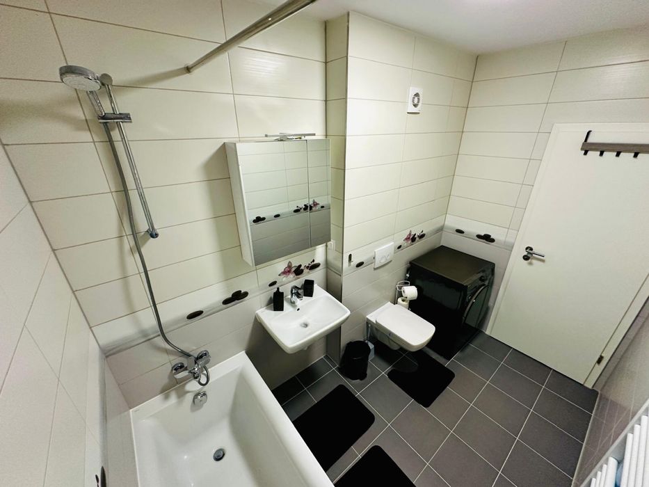 Apartament 2 camere Avantgarden 3 Bartolomeu (loc de parcare + boxa)