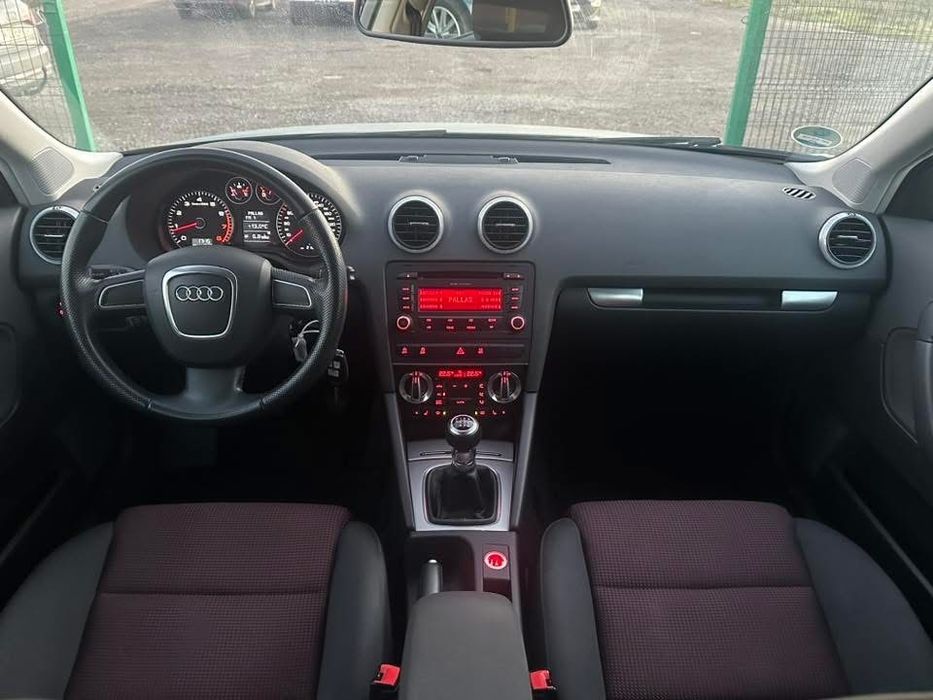 Vand Audi A3 1.4 benzina  Sportback
