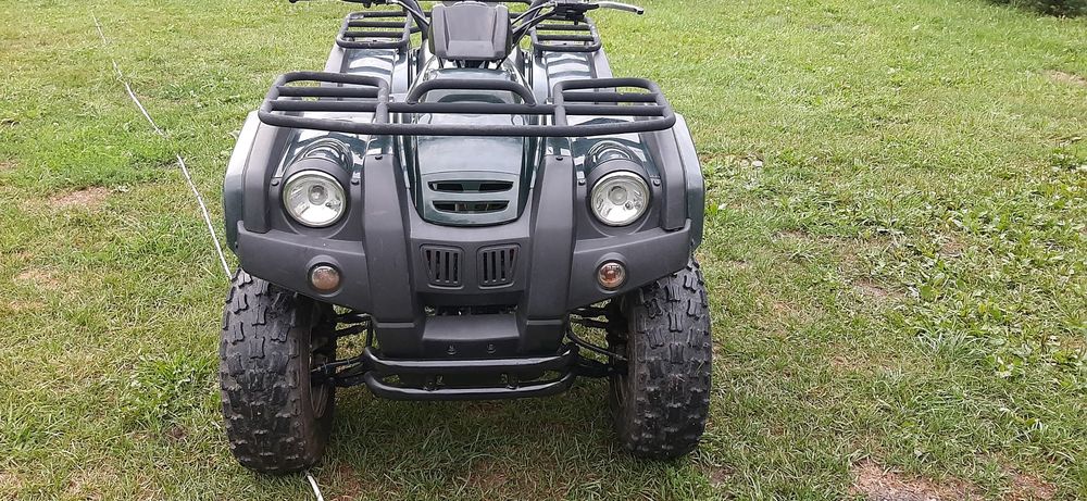 Vând atv adly 300cc 2x4