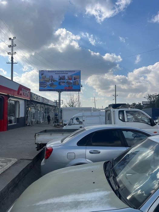 Fargʻonada bilbordlarda/ Реклама на билбордах Фергана