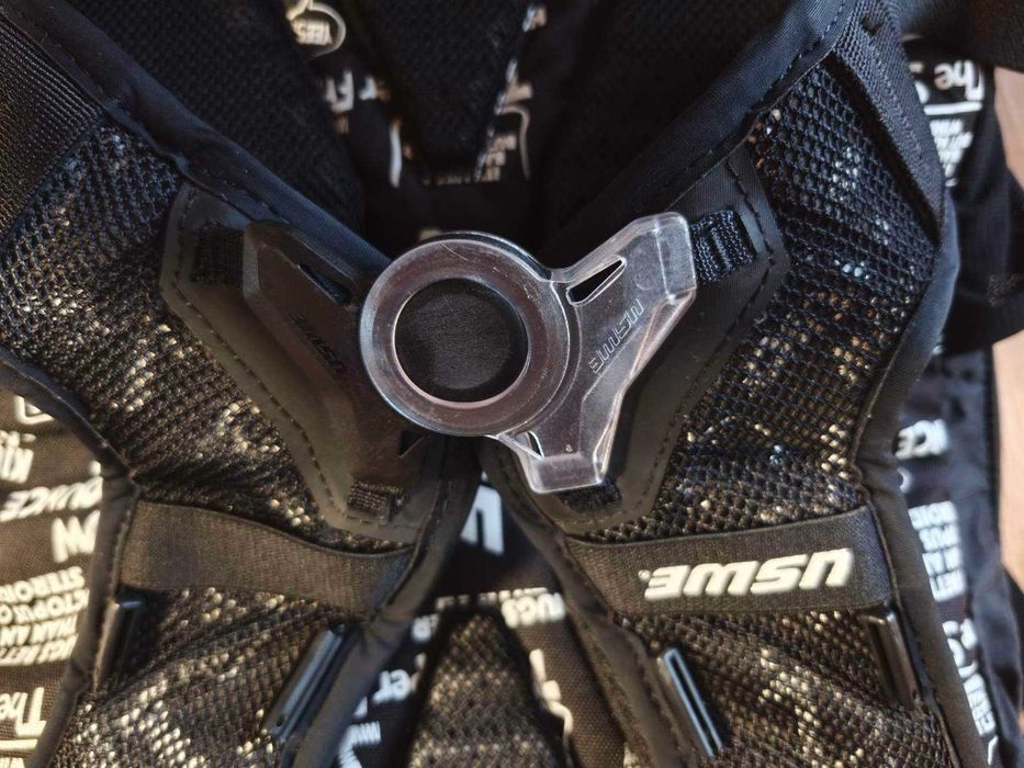 Раница за колоездене USWE SHRED 25 - Carbon Black колело вело