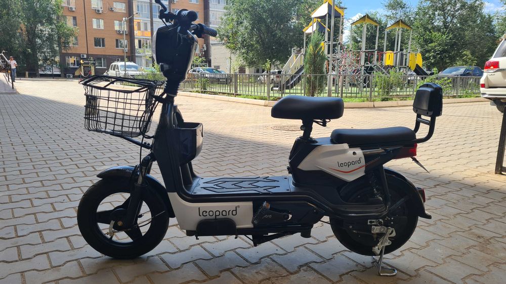 Электроскутеры, электромопед