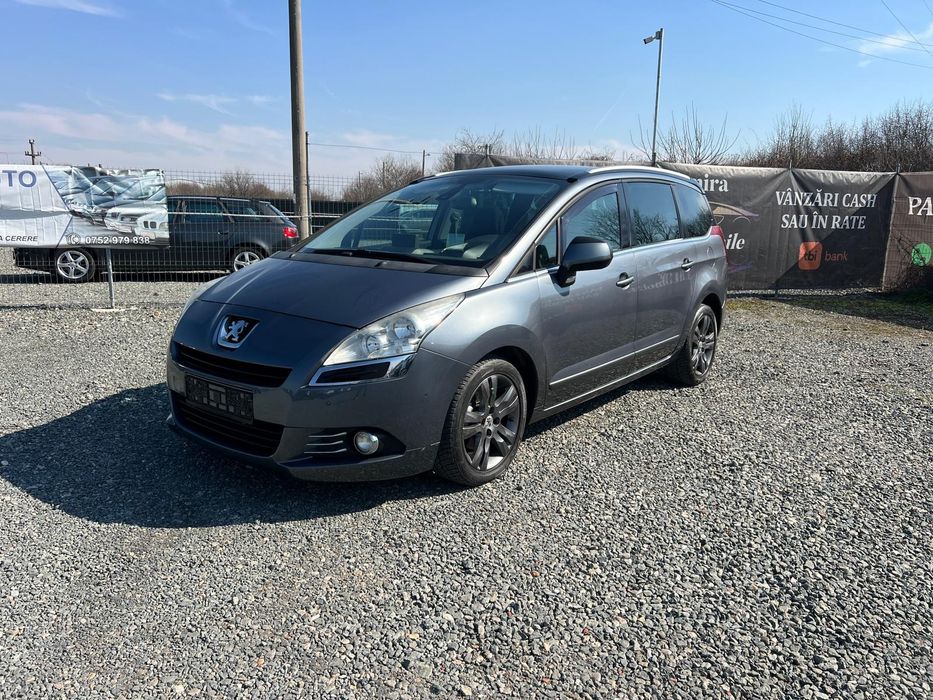 12/2011 Peugeot 5008 7 Locuri - 2.0D 150CP E5 - Rate sau Cash!