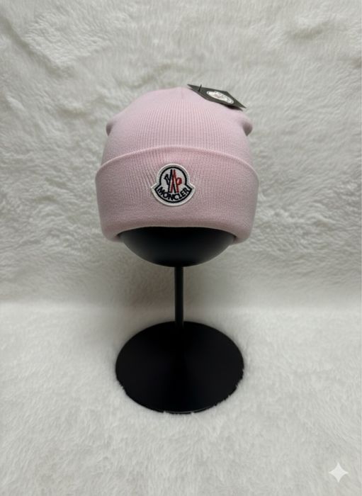 Caciuli/Fesuri de dama si barbat