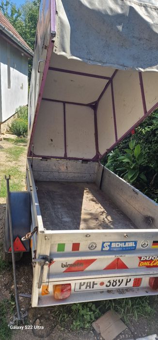 Vând remorca in stare bună