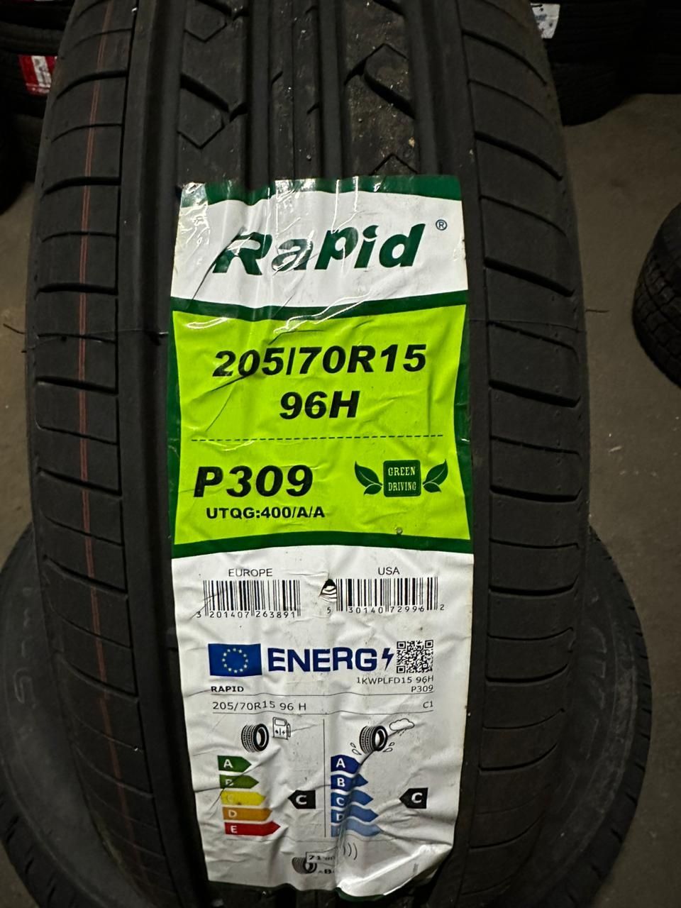 Rapid 205/70R15 P309