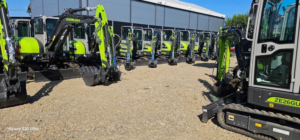 Miniexcavator Diesel pe Senile 2000 kg