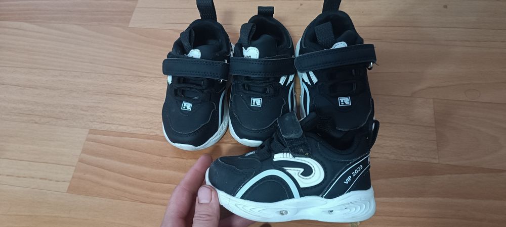 Обувь детская в хорошем состоянии