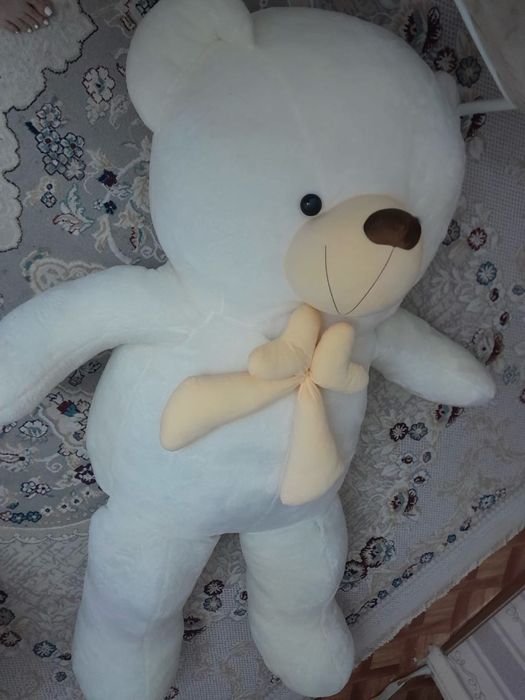 Продается мишка большой