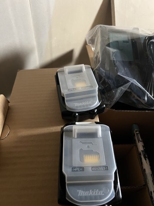 MAKITA DDF453SYX4 imcarcator+2 baterii