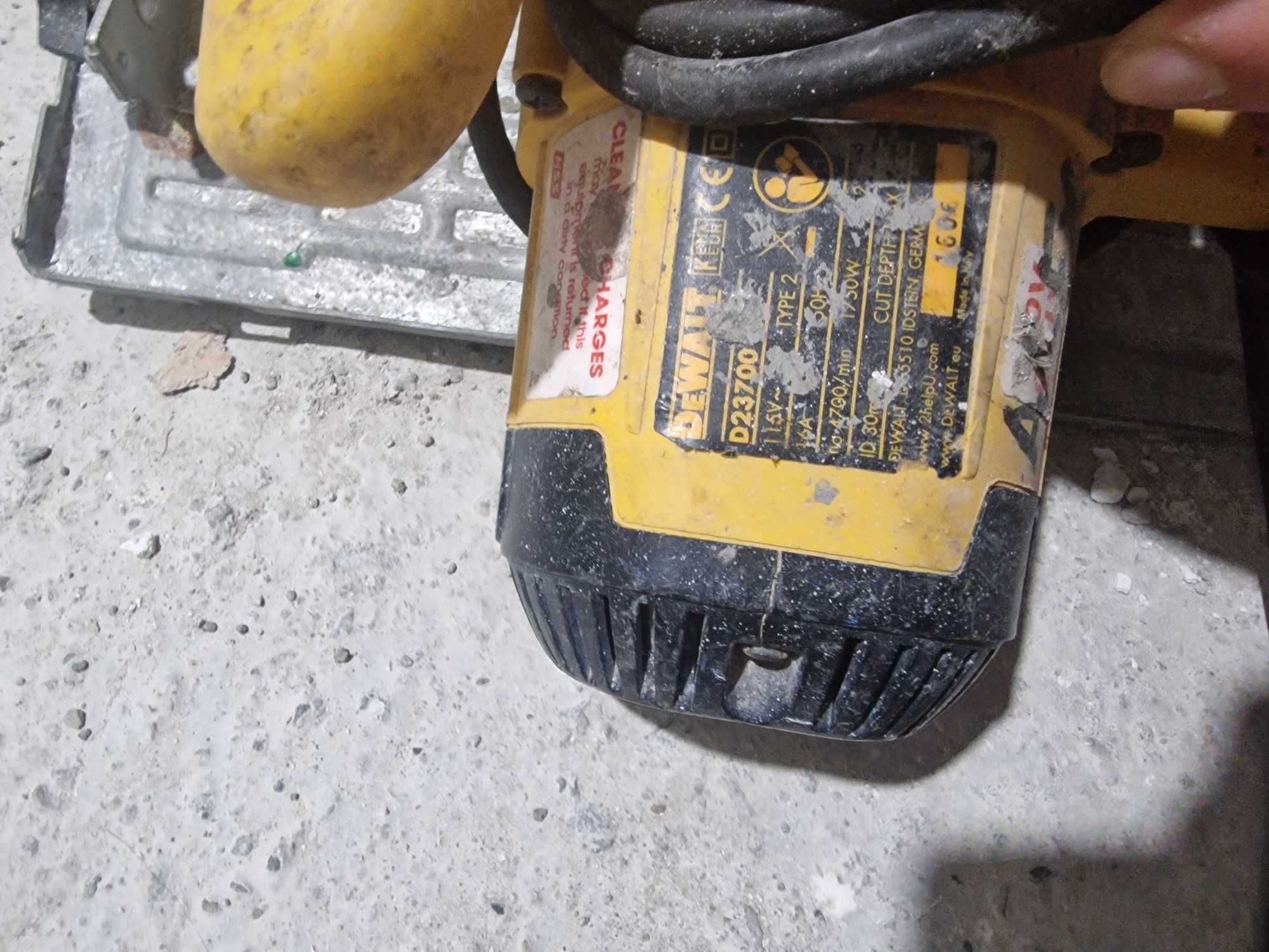 Circular DeWalt 110v