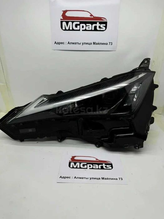 Фара б/у правая и левая от Lexus UX-200