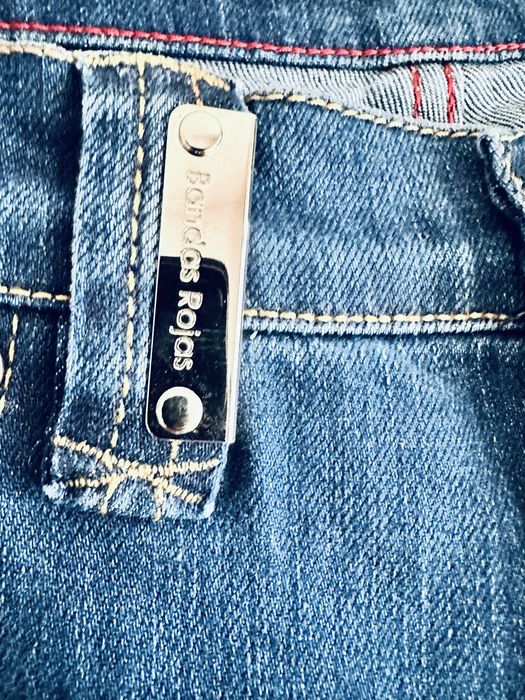 Blugi superbi femei Bandas Rojas 40