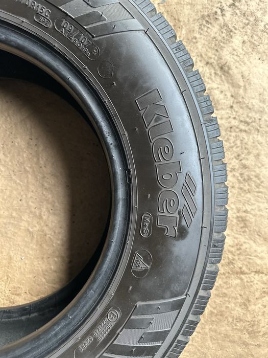 215/70 R15 C Kleber Transalp Winter 2+ DOT 2323