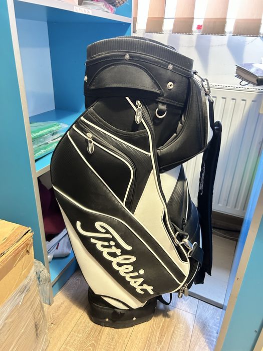 Geanta golf pentru crose de golf