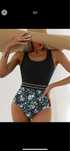 Costum de baie intreg cu floricele Marime S