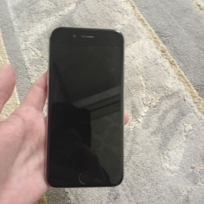 Iphone 6 прадам в отличном состоянии
