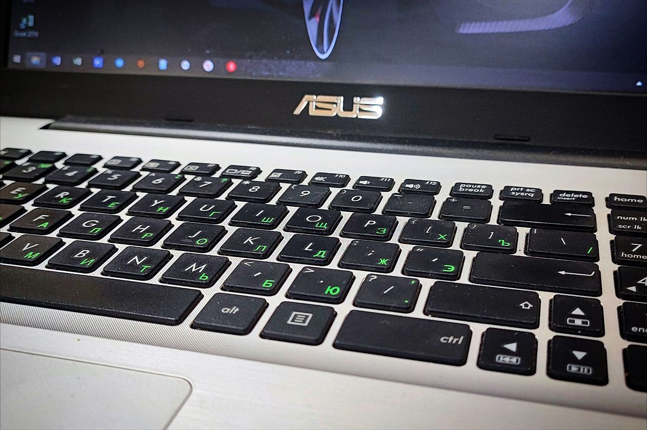 Asus X555DG AMD A10-8700P