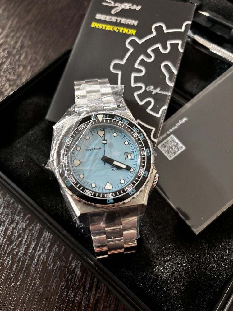 Часы Seestern SUB600T