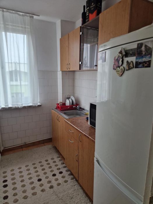 Inchiriez apartament 2 camere