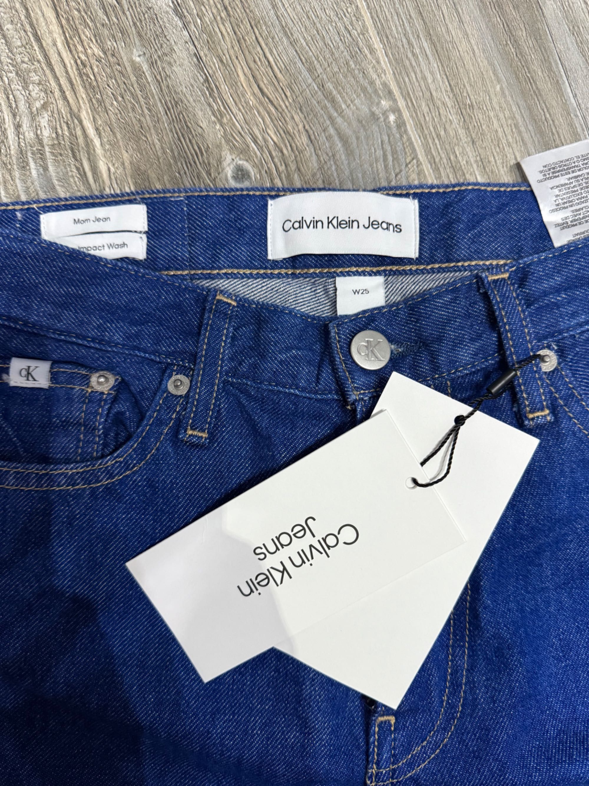 Дънки- Calvin Klein Jeans