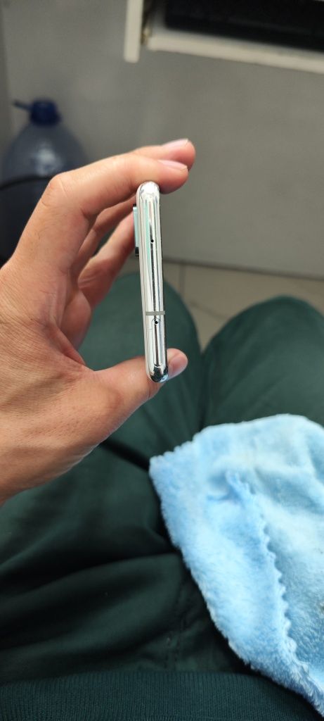 Samsung S20 fe. Juda arzon