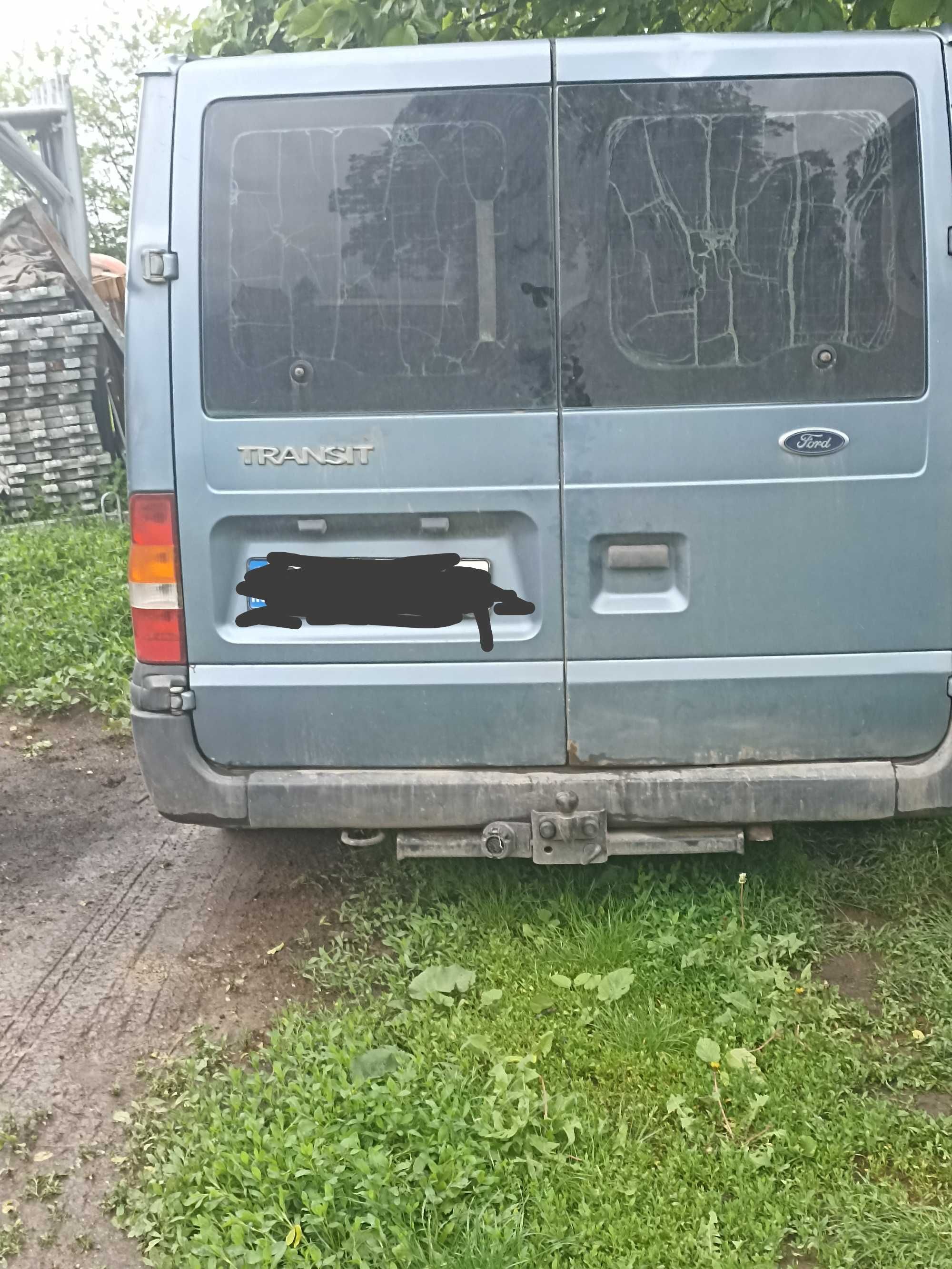 Se vinde Ford Transit 1.9TDI