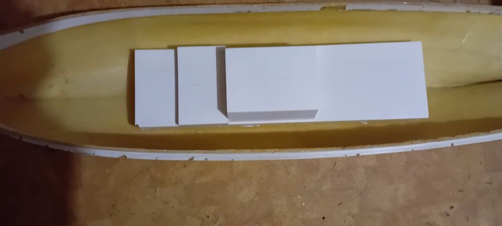 Корпуси за лодки