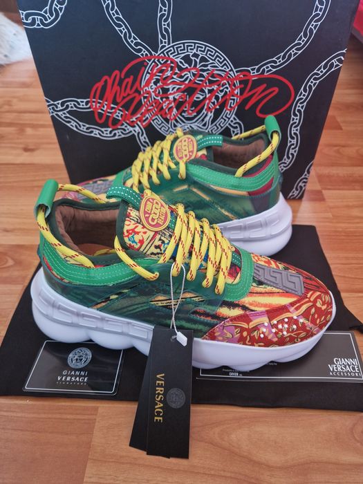 Adidași Versace Chain Reaction