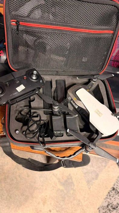Продам дрон Dji mavic air