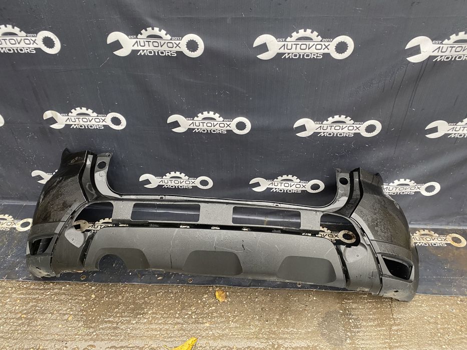 Bara spate Dacia Duster de la 2017