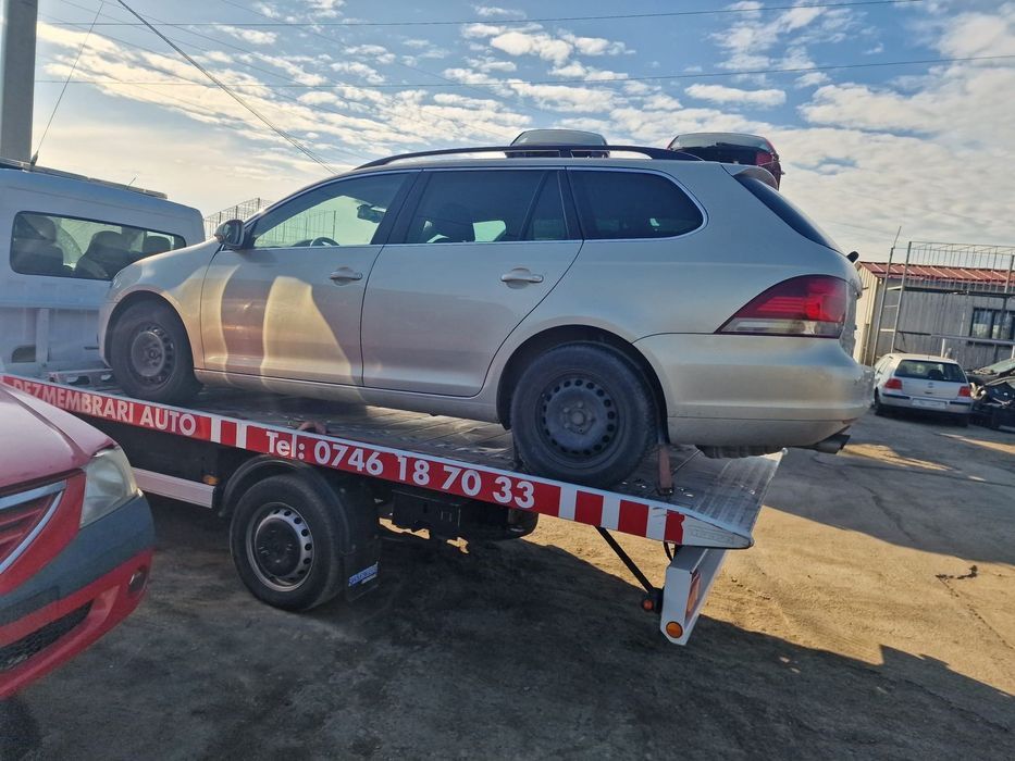 Dezmembram Vw Golf 6 Combi, an 2010, 1.4 TSI cod CAX, cutie manuala