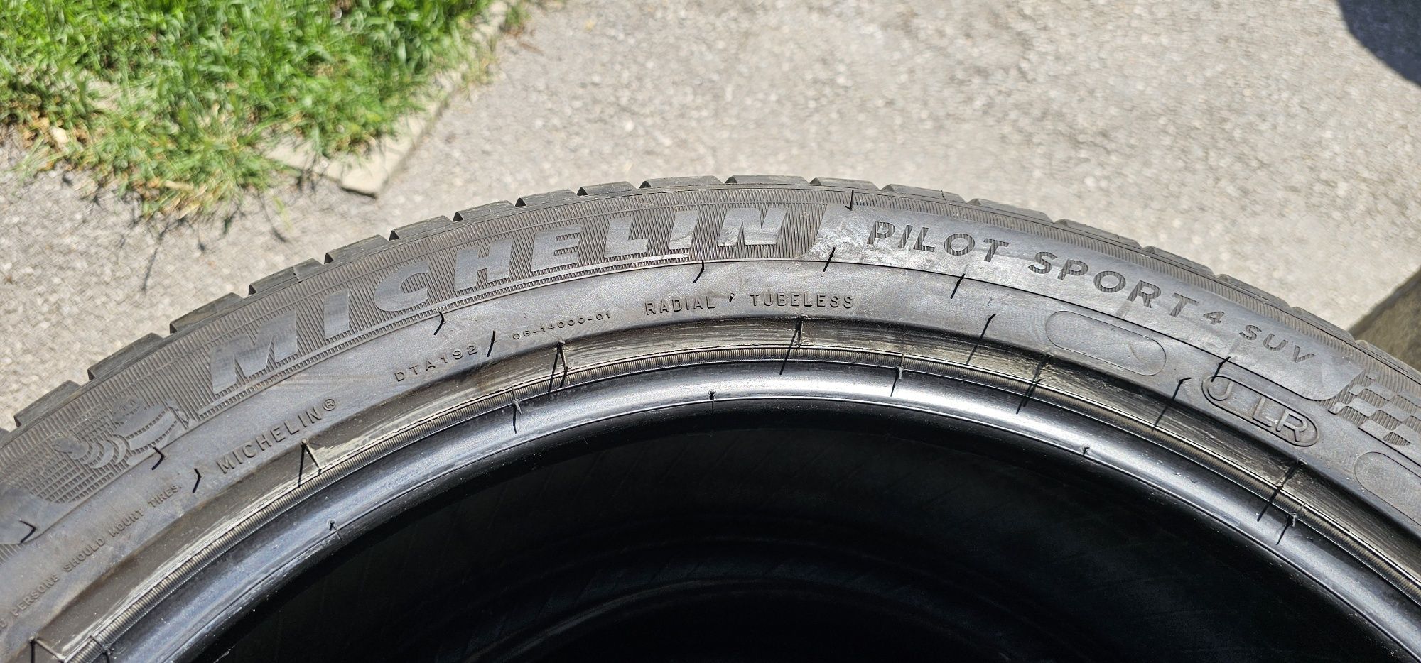 Летни гуми Michelin Pilot Sport 4 SUV 235 50 20