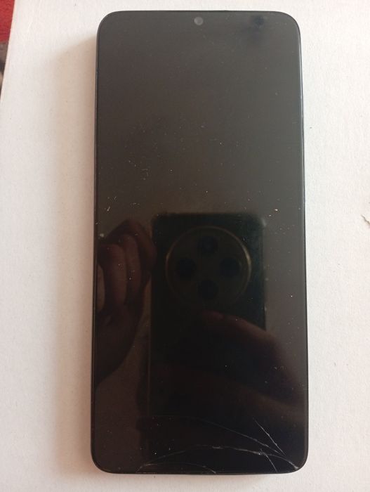 Vând telefon mobil