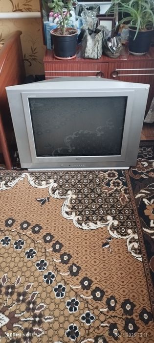 Продаю телевизор.