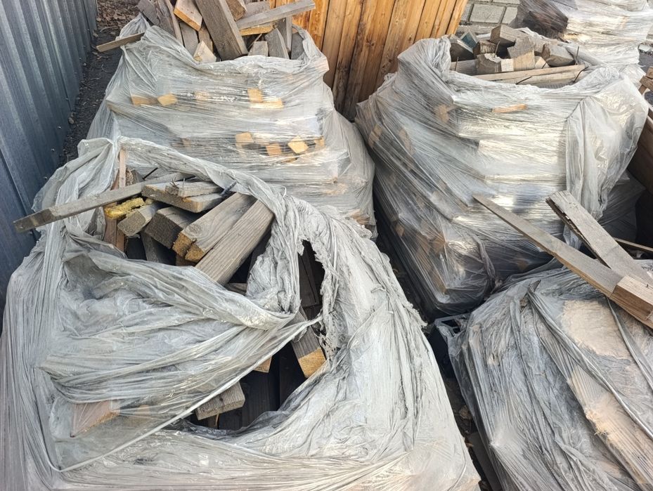 Дрова бесплатно, самовывоз