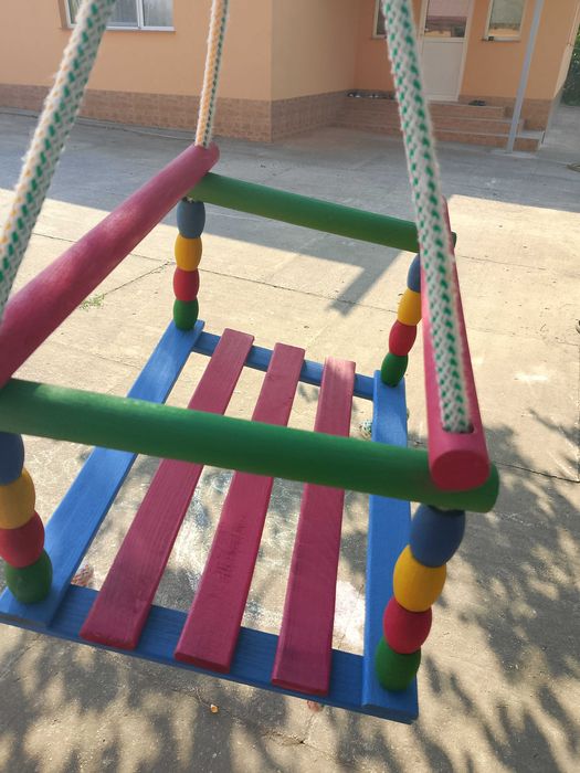 Leagan din lemn. Ca nou.