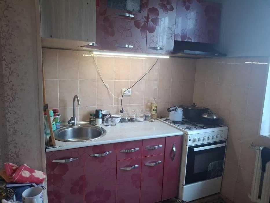V017 ПРОДАЕТСЯ квартира Кушбеги 2\5\5  57м2