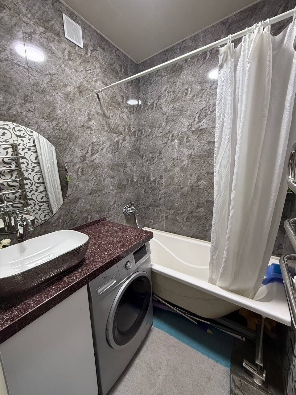 Срочно своя  55000 y. e