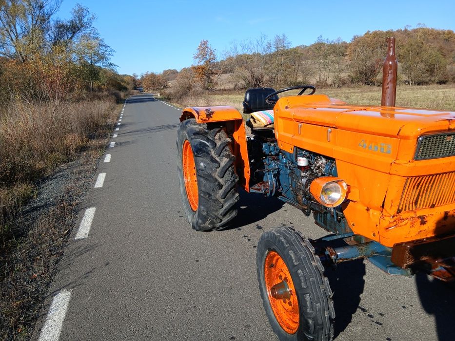 Tractor Fiat 450 45 cp in 3 cilindri recent adus ,in stare perfecta