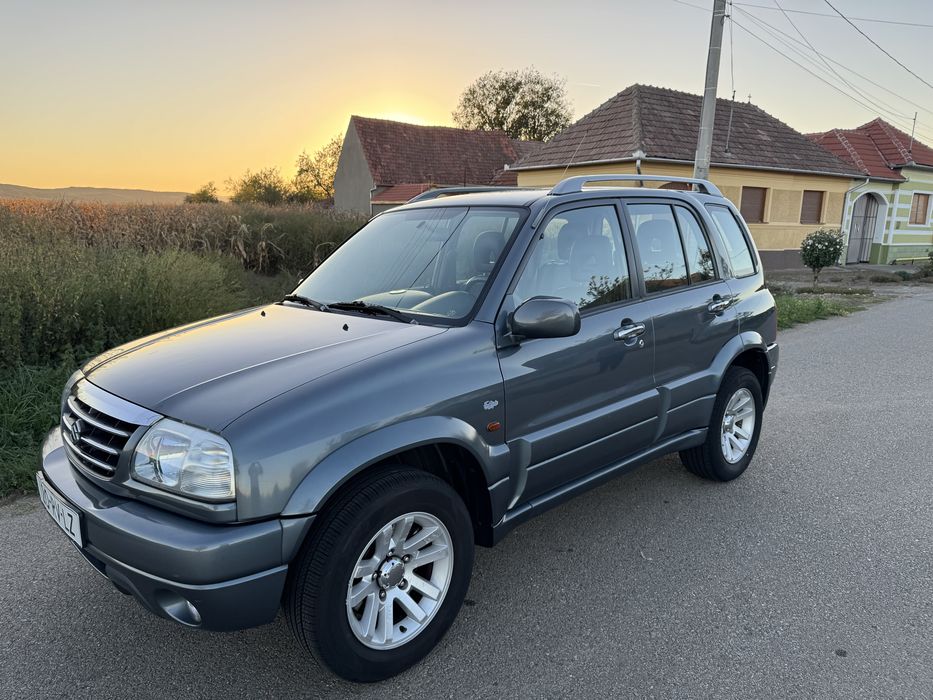Suzuki Grand Vitara 2.0 benzina