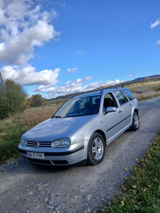 De vanzare golf 4