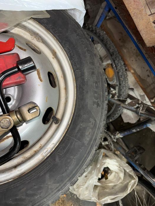 Set 4 roti cu cauciucuri iarna