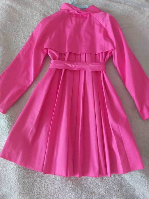 Елегантен шлифер за момиче