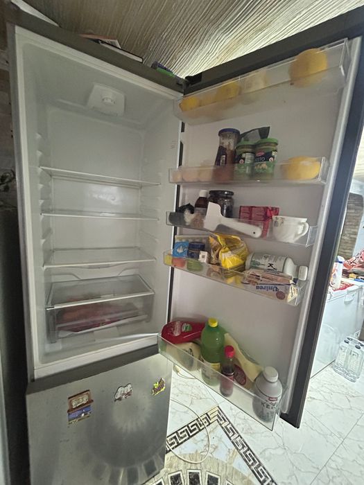 Frigider în stare buna