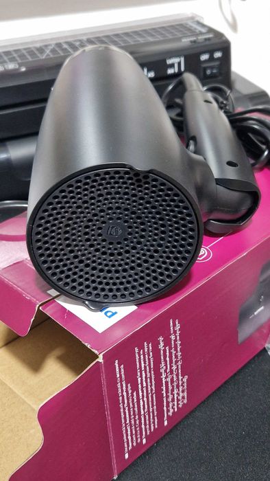 Нов сешоар Philips 3000 Series BHD308